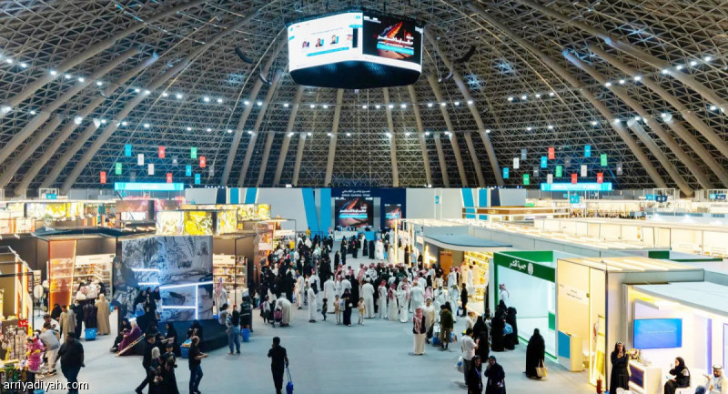 %d8%a7%d9%84%d8%ae%d9%85%d9%8a%d8%b3 %d9%85%d8%b9%d8%b1%d8%b6 %d9%83%d8%aa%d8%a7%d8%a8 %d8%ac%d8%af%d8%a9 %d9%8a%d9%86%d8%b7%d9%84%d9%82