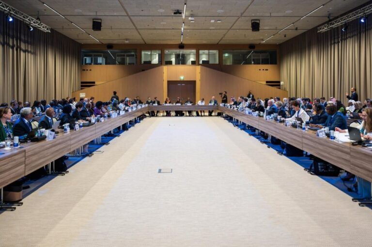 %d8%a7%d9%84%d9%85%d9%85%d9%84%d9%83%d8%a9 %d8%aa%d8%ac%d8%af%d8%af %d8%a7%d9%84%d8%aa%d8%b2%d8%a7%d9%85%d9%87%d8%a7 %d8%a8%d8%af%d8%b9%d9%85 %d8%a7%d9%84%d8%aa%d8%b9%d9%84%d9%8a%d9%85 %d8%a7%d9%84