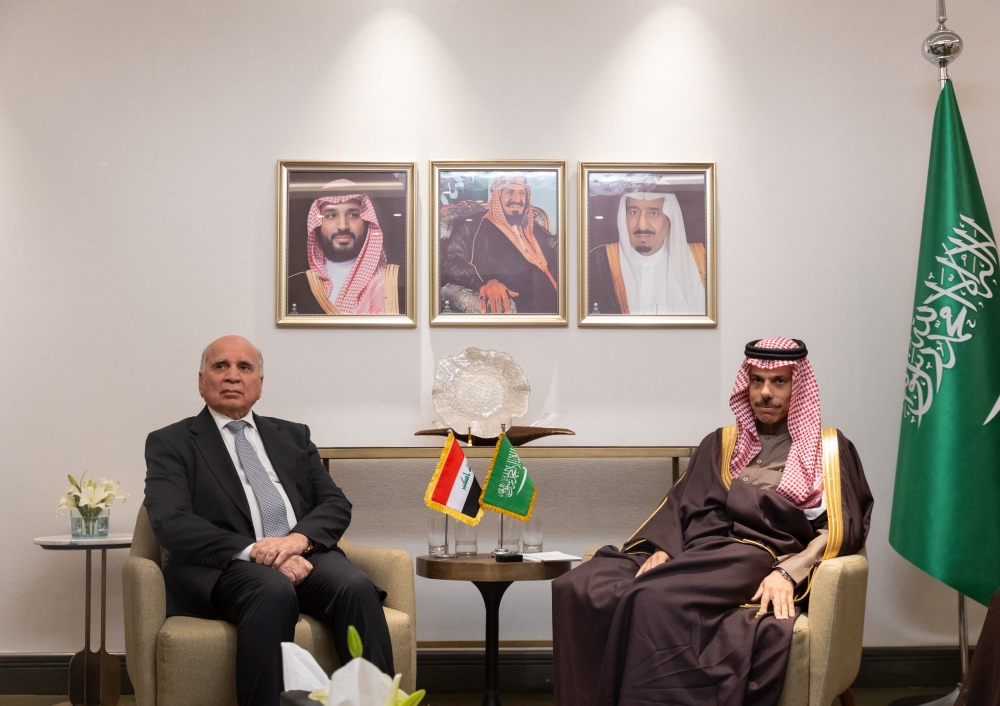 %d9%88%d8%b2%d9%8a%d8%b1 %d8%a7%d9%84%d8%ae%d8%a7%d8%b1%d8%ac%d9%8a%d8%a9 %d9%88%d9%86%d8%b8%d9%8a%d8%b1%d9%87 %d8%a7%d9%84%d8%b9%d8%b1%d8%a7%d9%82%d9%8a %d9%8a%d8%b3%d8%aa%d8%b9%d8%b1%d8%b6%d8%a7