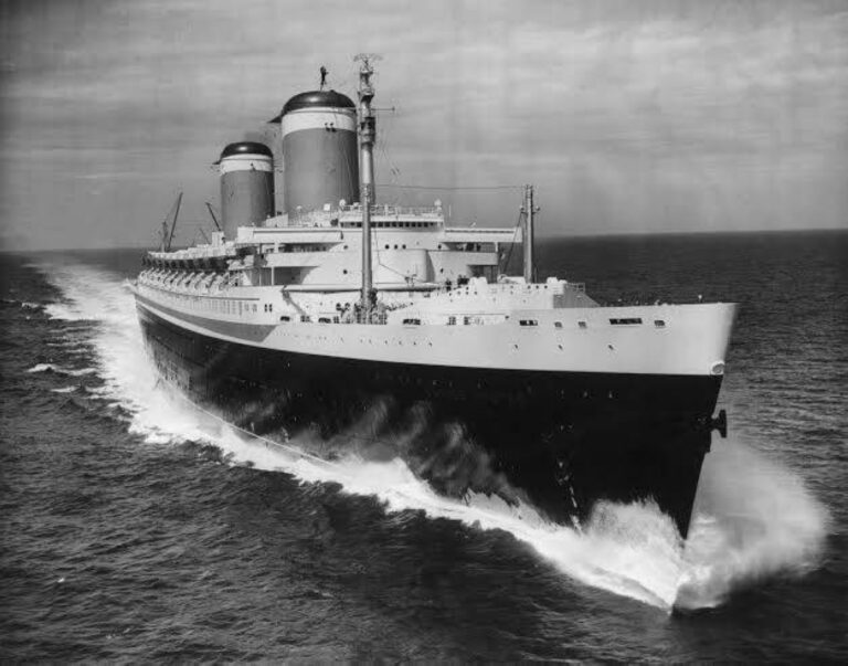 %d8%a5%d8%ba%d8%b1%d8%a7%d9%82 %d8%b3%d9%81%d9%8a%d9%86%d8%a9 %d8%ad%d9%85%d9%84%d8%aa %d8%b1%d8%a4%d8%b3%d8%a7%d8%a1 %d8%a3%d9%85%d8%b1%d9%8a%d9%83%d8%a7 %d8%b9%d9%85%d8%af%d8%a7%d9%8b %d9%84%d9%87