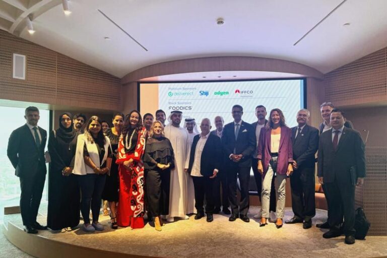 %d9%85%d8%ac%d9%85%d9%88%d8%b9%d8%a9 %d8%a7%d9%84%d9%85%d8%b7%d8%a7%d8%b9%d9%85 %d9%81%d9%8a %d8%a7%d9%84%d8%a5%d9%85%d8%a7%d8%b1%d8%a7%d8%aa %d8%aa%d8%b9%d9%84%d9%86 %d8%b9%d9%86 %d9%8a%d9%88%d9%85