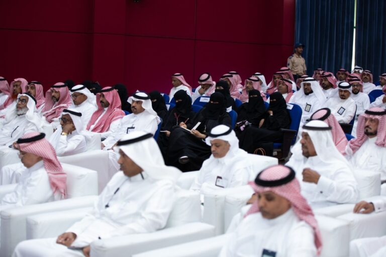 %d8%a7%d9%84%d9%88%d8%b2%d9%8a%d8%b1 %d8%a7%d9%84%d9%81%d8%b6%d9%84%d9%8a %d9%8a%d9%84%d8%aa%d9%82%d9%8a %d8%a8%d8%b9%d8%af%d8%af%d9%8d %d9%85%d9%86 %d8%a7%d9%84%d9%85%d9%88%d8%a7%d8%b7%d9%86%d9%8a