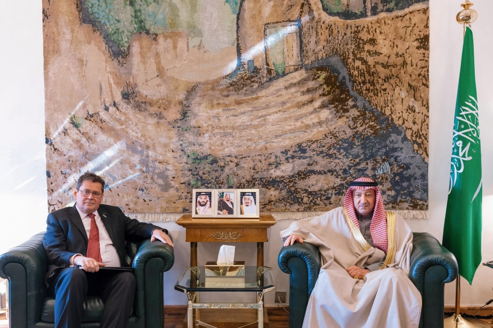 %d9%86%d8%a7%d8%a6%d8%a8 %d9%88%d8%b2%d9%8a%d8%b1 %d8%a7%d9%84%d8%ae%d8%a7%d8%b1%d8%ac%d9%8a%d8%a9 %d9%8a%d8%a8%d8%ad%d8%ab %d8%aa%d8%b9%d8%b2%d9%8a%d8%b2 %d8%a7%d9%84%d8%b9%d9%84%d8%a7%d9%82%d8%a7