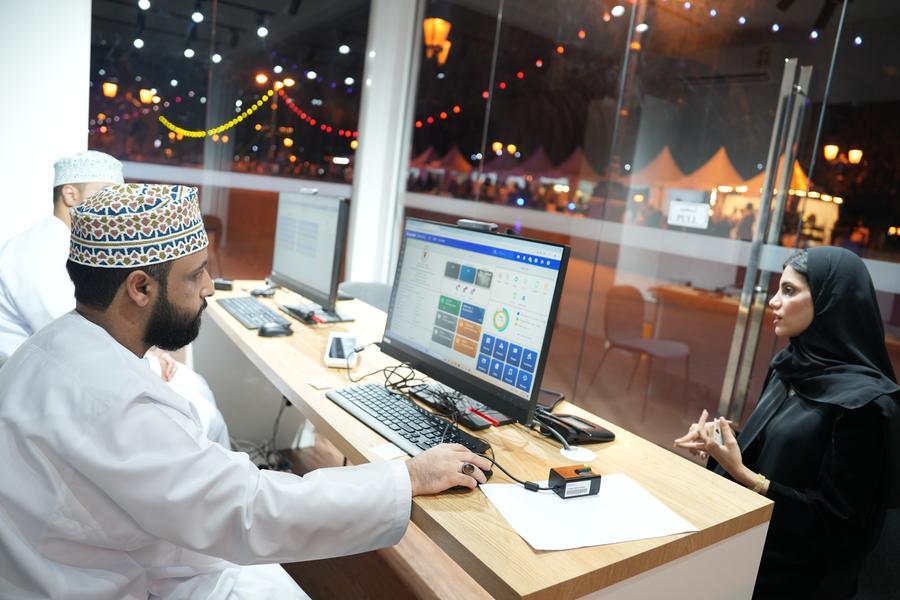 %d8%b9%d9%85%d8%a7%d9%86%d8%aa%d9%84 %d8%aa%d8%b3%d8%aa%d8%b9%d8%b1%d8%b6 %d8%aa%d8%ac%d8%b1%d8%a8%d8%aa%d9%87%d8%a7 %d8%a7%d9%84%d8%b1%d9%82%d9%85%d9%8a%d8%a9 %d9%81%d9%8a %d9%84%d9%8a%d8%a7%d9%84