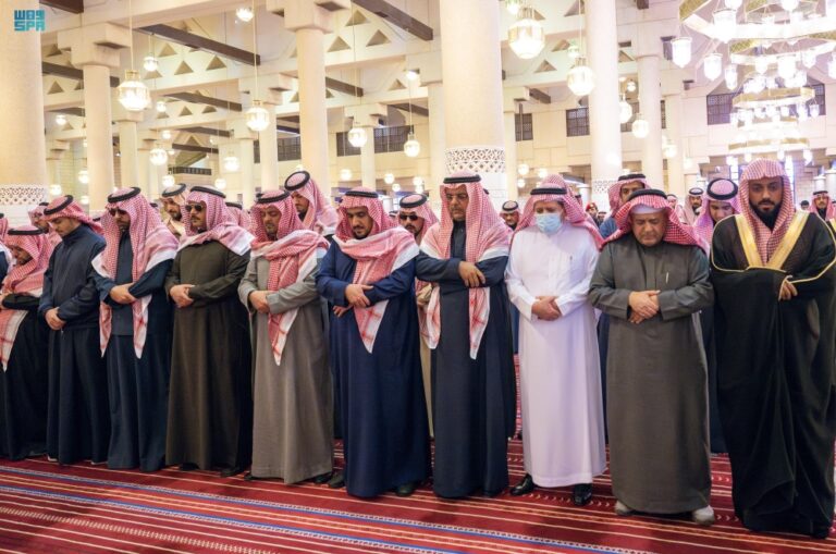 %d8%a3%d9%85%d9%8a%d8%b1 %d8%a7%d9%84%d8%b1%d9%8a%d8%a7%d8%b6 %d9%8a%d8%a4%d8%af%d9%8a %d8%b5%d9%84%d8%a7%d8%a9 %d8%a7%d9%84%d9%85%d9%8a%d8%aa %d8%b9%d9%84%d9%89 %d8%a7%d9%84%d8%a3%d9%85%d9%8a%d8%b1