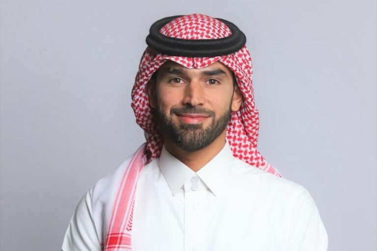 %d8%a5%d9%8a %d8%a7%d9%81 %da%86%d9%8a %d9%87%d9%8a%d8%b1%d9%85%d9%8a%d8%b3 %d8%aa%d9%86%d8%ac%d8%ad %d9%81%d9%8a %d8%a5%d8%aa%d9%85%d8%a7%d9%85 %d8%ae%d8%af%d9%85%d8%a7%d8%aa%d9%87%d8%a7 %d8%a7%d9%84