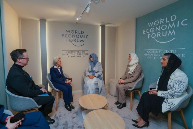 %d9%84%d8%b7%d9%8a%d9%81%d8%a9 %d8%a8%d9%86%d8%aa %d9%85%d8%ad%d9%85%d8%af %d8%a8%d9%86 %d8%b1%d8%a7%d8%b4%d8%af %d8%aa%d9%86%d8%a7%d9%82%d8%b4 %d9%85%d8%b9 %d9%87%d9%8a%d9%84%d8%af%d8%a7 %d8%b4%d9%88