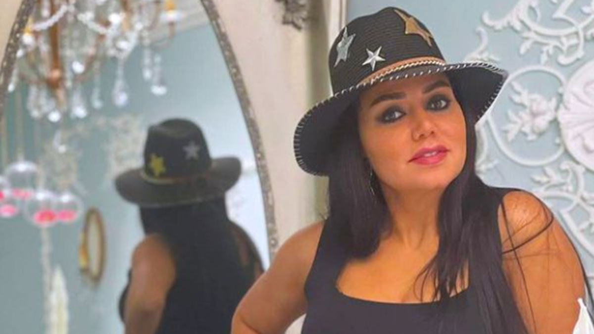 %d8%b1%d8%a7%d9%86%d9%8a%d8%a7 %d9%8a%d9%88%d8%b3%d9%81 %d8%aa%d8%b9%d8%aa%d8%b1%d9%81 %d9%83%d9%86%d8%aa %d8%a3%d8%ae%d8%af%d8%b9 %d8%b9%d8%a7%d8%a6%d9%84%d8%aa%d9%8a %d9%88%d8%a3%d8%b0%d9%87