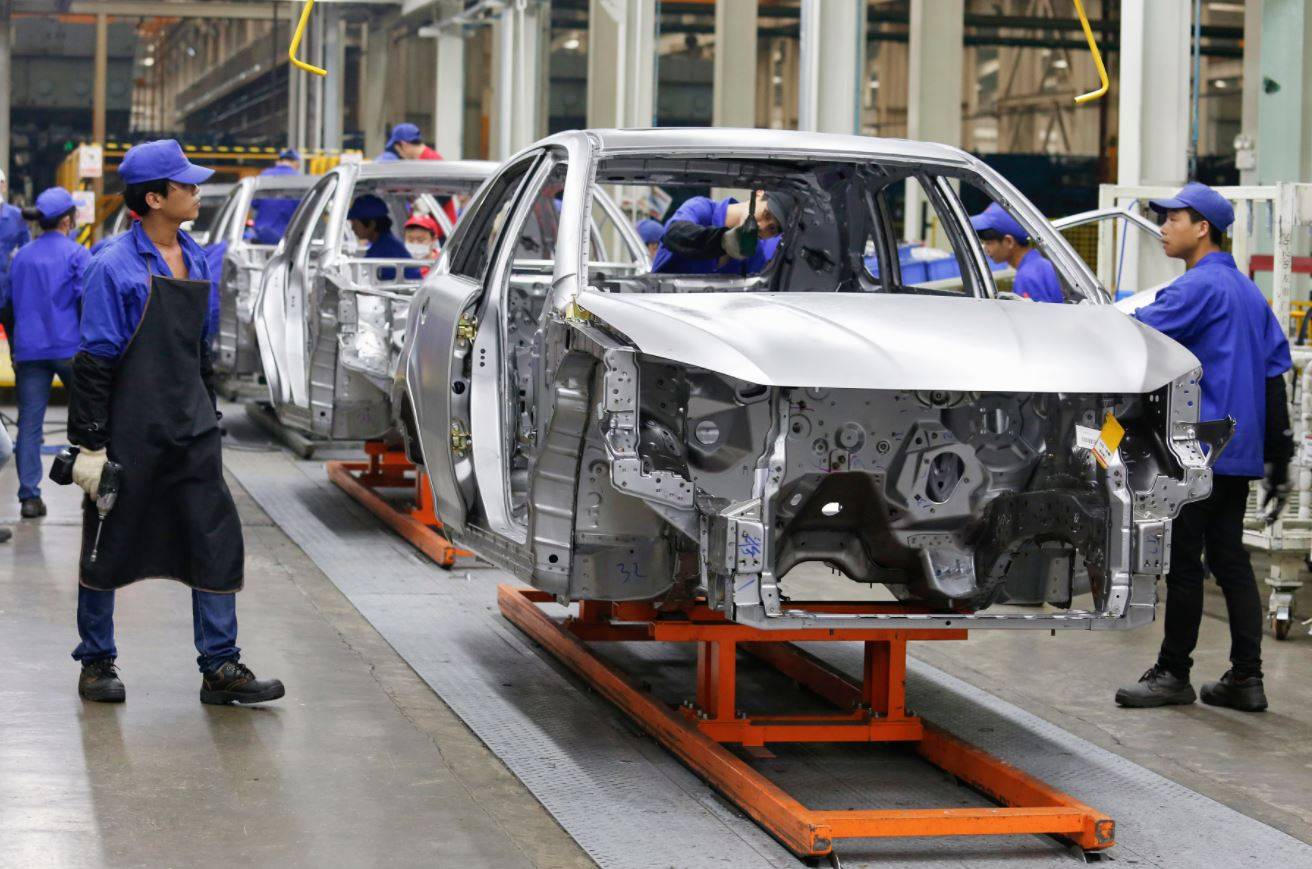 %d8%aa%d8%ad%d8%af%d9%8a%d8%a7%d8%aa %d8%aa%d8%b9%d9%8a%d8%af %d8%aa%d8%b4%d9%83%d9%8a%d9%84 %d8%b5%d9%86%d8%a7%d8%b9%d8%a9 %d8%a7%d9%84%d8%b3%d9%8a%d8%a7%d8%b1%d8%a7%d8%aa %d8%a7%d9%84%d8%b9%d8%a7