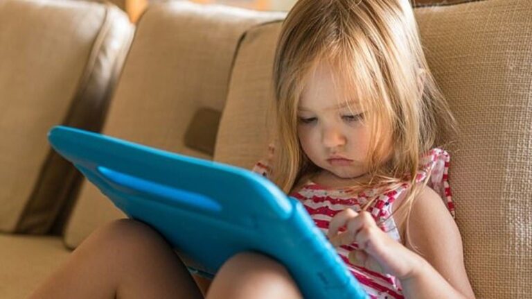 %d8%a3%d8%b7%d9%81%d8%a7%d9%84 %d9%84%d8%a7 %d9%8a%d9%85%d8%b3%d9%83%d9%88%d9%86 %d8%a7%d9%84%d9%82%d9%84%d9%85 %d8%ae%d8%b7%d8%b1 %d8%a7%d9%84%d8%b4%d8%a7%d8%b4%d8%a7%d8%aa %d9%8a%d9%87%d8%af%d8%af