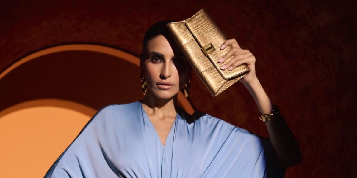 Tom Ford %d8%aa%d9%83%d8%b4%d9%81 %d9%84%d9%84%d9%85%d8%b1%d8%a9 %d8%a7%d9%84%d8%a3%d9%88%d9%84%d9%89 %d8%b9%d9%86 %d9%85%d8%ac%d9%85%d9%88%d8%b9%d8%aa%d9%87%d8%a7 %d8%a7%d9%84%d8%ad%d8%b5%d8%b1%d9%8a