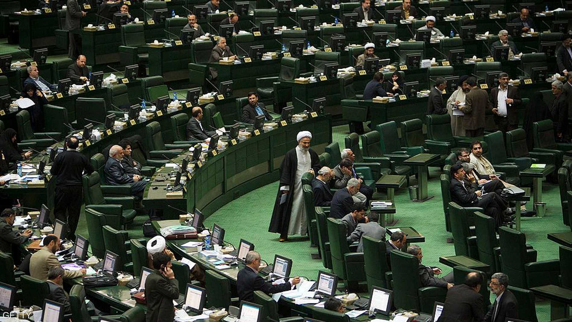 %d8%aa%d8%af%d9%87%d9%88%d8%b1 %d8%a7%d9%84%d8%b1%d9%8a%d8%a7%d9%84 %d9%8a%d8%af%d9%81%d8%b9 %d8%a8%d8%b1%d9%84%d9%85%d8%a7%d9%86 %d8%a5%d9%8a%d8%b1%d8%a7%d9%86 %d9%84%d8%a5%d8%ac%d8%b1%d8%a7%d8%a1