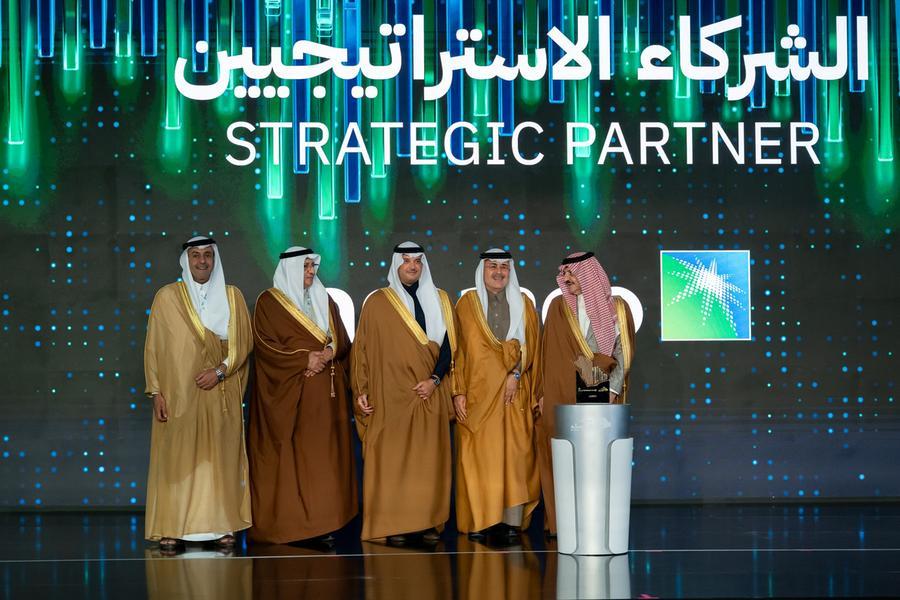 %d8%a3%d8%b1%d8%a7%d9%85%d9%83%d9%88 %d8%a7%d9%84%d8%b3%d8%b9%d9%88%d8%af%d9%8a%d8%a9 %d8%aa%d8%b3%d9%84%d9%91%d8%b7 %d8%a7%d9%84%d8%b6%d9%88%d8%a1 %d8%b9%d9%84%d9%89 %d9%81%d8%b1%d8%b5 %d8%a7%d9%84