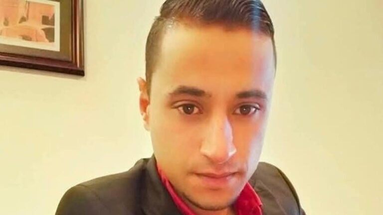 %d8%a7%d9%84%d9%82%d8%a7%d8%aa%d9%84 %d8%a7%d9%84%d8%b5%d8%a7%d9%85%d8%aa %d9%8a%d9%88%d8%af%d9%8a %d8%a8%d8%ad%d9%8a%d8%a7%d8%a9 %d8%b9%d8%a7%d8%a6%d9%84%d8%a9 %d9%83%d8%a7%d9%85%d9%84%d8%a9