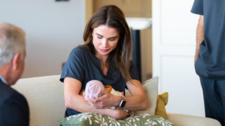 %d8%a7%d9%84%d9%85%d9%84%d9%83%d8%a9 %d8%b1%d8%a7%d9%86%d9%8a%d8%a7 %d8%aa%d8%b4%d8%a7%d8%b1%d9%83 %d9%81%d9%8a%d8%af%d9%8a%d9%88 %d9%84%d9%84%d8%ad%d8%b8%d8%a7%d8%aa %d8%b9%d8%a7%d8%a6%d9%84%d9%8a