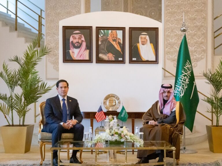 %d9%88%d8%b2%d9%8a%d8%b1 %d8%a7%d9%84%d8%ae%d8%a7%d8%b1%d8%ac%d9%8a%d8%a9 %d9%88%d9%86%d8%b8%d9%8a%d8%b1%d9%87 %d8%a7%d9%84%d8%a3%d9%85%d8%b1%d9%8a%d9%83%d9%8a %d9%8a%d8%a8%d8%ad%d8%ab%d8%a7%d9%86