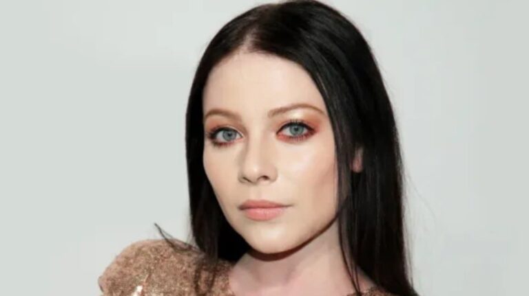 %d8%ae%d8%a8%d8%b1 %d8%b5%d8%a7%d8%af%d9%85 %d8%a2%d8%ae%d8%b1 %d9%88%d9%81%d8%a7%d8%a9 %d9%86%d8%ac%d9%85%d8%a9 Gossip Girl %d8%a8%d8%b4%d9%83%d9%84 %d8%ba%d8%a7%d9%85%d8%b6