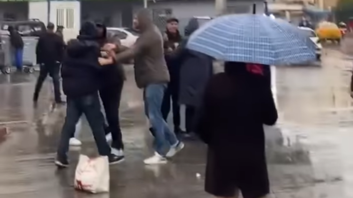 %d8%a7%d9%86%d9%87%d8%a7%d9%84%d9%88%d8%a7 %d8%b9%d9%84%d9%8a%d9%87 %d8%a8%d8%a7%d9%84%d8%b6%d8%b1%d8%a8 %d9%81%d9%8a%d8%af%d9%8a%d9%88 %d8%a7%d8%b9%d8%aa%d8%af%d8%a7%d8%a1 %d8%b9%d9%84%d9%89 %d9%85