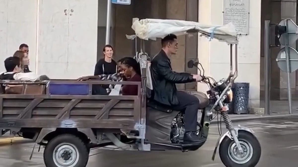 %d8%ac%d9%88%d9%86 %d8%b3%d9%8a%d9%86%d8%a7 %d9%81%d9%8a %d8%b4%d9%88%d8%a7%d8%b1%d8%b9 %d8%a7%d9%84%d8%af%d8%a7%d8%b1 %d8%a7%d9%84%d8%a8%d9%8a%d8%b6%d8%a7%d8%a1 %d8%b9%d8%b1%d8%a7%d9%83 %d9%88