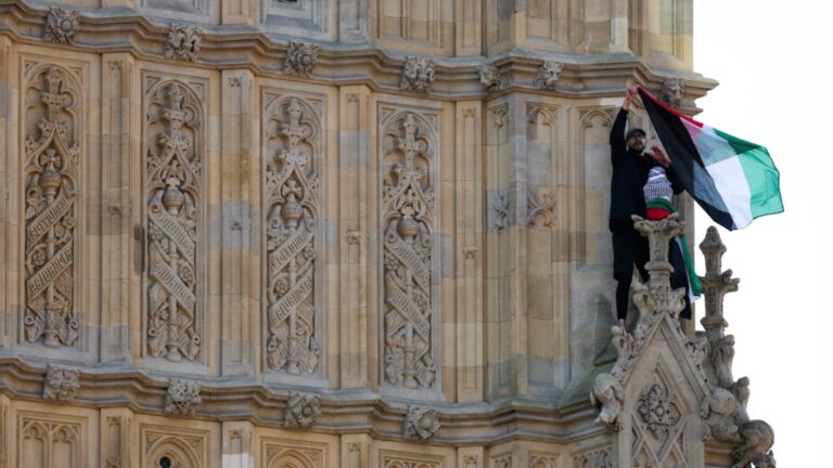 %d8%b1%d8%ac%d9%84 %d9%8a%d8%aa%d8%b3%d9%84%d9%82 %d8%a8%d8%b1%d8%ac %d8%a8%d9%8a%d8%ba %d8%a8%d9%86 %d8%b1%d8%a7%d9%81%d8%b9%d8%a7%d9%8b %d8%b9%d9%84%d9%85 %d9%81%d9%84%d8%b3%d8%b7%d9%8a%d9%86