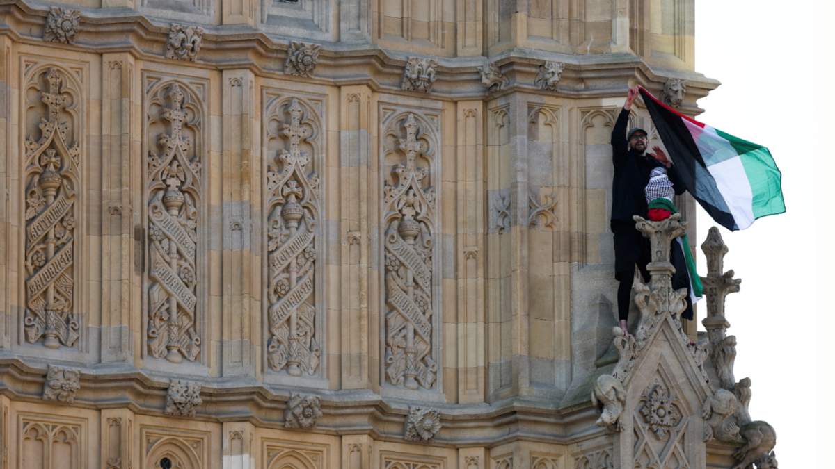 %d8%b1%d8%ac%d9%84 %d9%8a%d8%aa%d8%b3%d9%84%d9%82 %d8%a8%d8%b1%d8%ac %d8%a8%d9%8a%d8%ba %d8%a8%d9%86 %d8%b1%d8%a7%d9%81%d8%b9%d8%a7%d9%8b %d8%b9%d9%84%d9%85 %d9%81%d9%84%d8%b3%d8%b7%d9%8a%d9%86