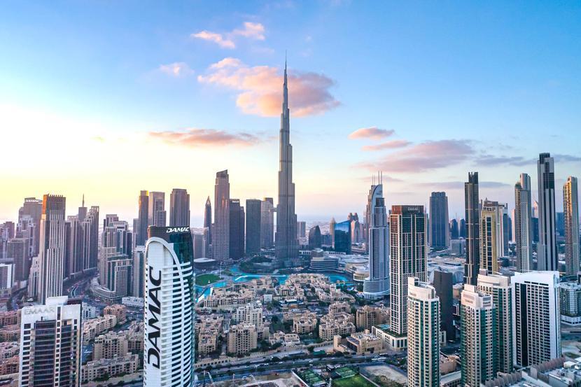 مستثمرون يربحون 715 مليون درهم من ثلاث عمليات بيع لأراضي في وسط مدينة دبي
