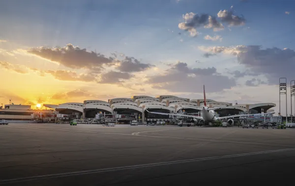 %d9%85%d8%b7%d8%a7%d8%b1 %d8%a7%d9%84%d9%85%d9%84%d9%83 %d8%ae%d8%a7%d9%84%d8%af %d8%a7%d9%84%d8%a3%d9%83%d8%ab%d8%b1 %d8%a7%d9%84%d8%aa%d8%b2%d8%a7%d9%85%d8%a7%d9%8b %d9%81%d9%8a %d9%81%d8%a8%d8%b1