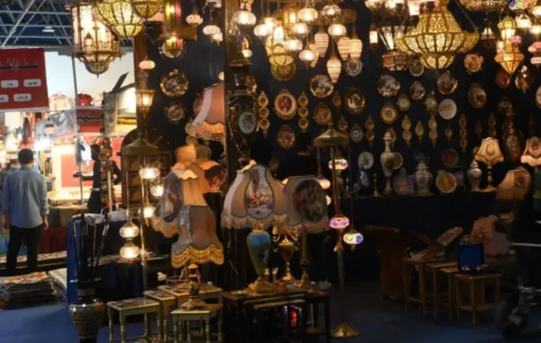 أكبر تجمع للتسوق والترفيه.. إنطلاق معرض الليالي الرمضانية 2025 بجدة
