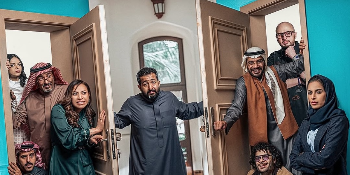 مفارقات كوميدية وضغوط عائلية تحكم رحلة إبراهيم الحجاج في “يوميات رجل عانس”
