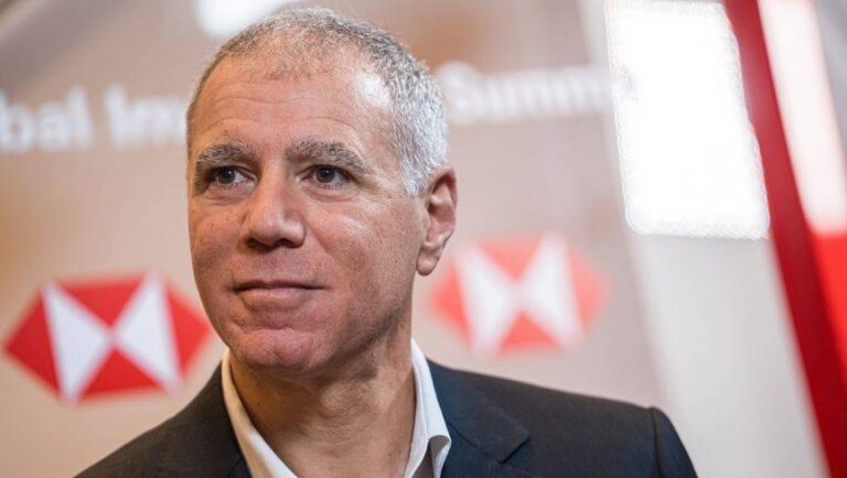 Hsbc %d9%8a%d9%88%d8%ac%d9%87 %d8%a8%d9%88%d8%b5%d9%84%d8%aa%d9%87 %d9%86%d8%ad%d9%88 %d8%a2%d8%b3%d9%8a%d8%a7 %d9%88%d8%a7%d9%84%d8%b4%d8%b1%d9%82 %d8%a7%d9%84%d8%a3%d9%88%d8%b3%d8%b7