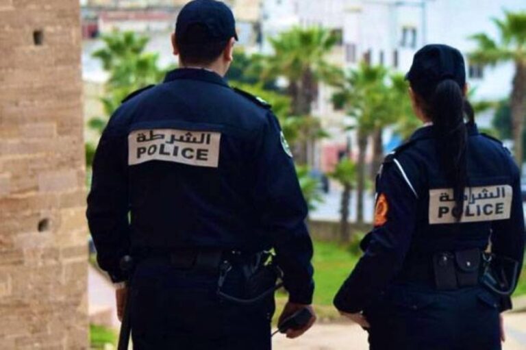 %d8%a7%d9%84%d9%85%d8%ba%d8%b1%d8%a8 %d8%b7%d8%a7%d9%84%d8%a8 %d9%8a%d8%b9%d8%aa%d8%af%d9%8a %d8%b9%d9%84%d9%89 %d9%85%d8%b9%d9%84%d9%85%d8%aa%d9%87 %d8%a8%d8%b3%d8%a7%d8%b7%d9%88%d8%b1