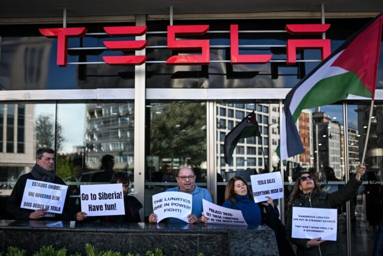 %d8%aa%d8%b3%d9%84%d8%a7 %d9%81%d9%8a %d9%85%d9%87%d8%a8 %d8%a7%d9%84%d8%a7%d8%b9%d8%aa%d8%af%d8%a7%d8%a1%d8%a7%d8%aa %d9%88%d9%85%d9%83%d8%aa%d8%a8 %d8%a7%d9%84%d8%aa%d8%ad%d9%82%d9%8a%d9%82%d8%a7