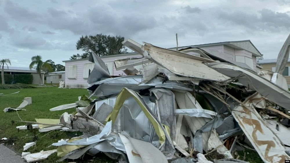 %d8%a3%d8%b9%d8%a7%d8%b5%d9%8a%d8%b1 %d9%85%d8%af%d9%85%d8%b1%d8%a9 %d9%88%d8%b1%d9%8a%d8%a7%d8%ad %d8%b9%d8%a7%d8%aa%d9%8a%d8%a9 %d8%b9%d8%a7%d8%b5%d9%81%d8%a9 %d9%82%d8%a7%d8%aa%d9%84%d8%a9 %d8%aa