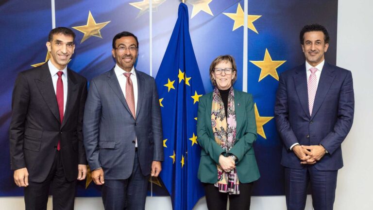 %d8%a7%d9%84%d8%a5%d9%85%d8%a7%d8%b1%d8%a7%d8%aa %d9%88%d8%a7%d9%84%d8%a7%d8%aa%d8%ad%d8%a7%d8%af %d8%a7%d9%84%d8%a3%d9%88%d8%b1%d9%88%d8%a8%d9%8a %d9%8a%d9%88%d8%a7%d8%b5%d9%84%d8%a7%d9%86 %d8%aa