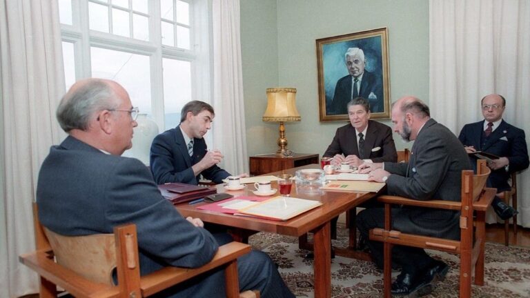 %d9%81%d9%8a %d9%87%d8%b0%d9%87 %d8%a7%d9%84%d9%82%d9%85%d8%a9 %d9%83%d8%a7%d8%af%d8%aa %d9%88%d8%a7%d8%b4%d9%86%d8%b7%d9%86 %d9%88%d9%85%d9%88%d8%b3%d9%83%d9%88 %d8%aa%d8%aa%d8%ae%d9%84%d8%b5%d8%a7