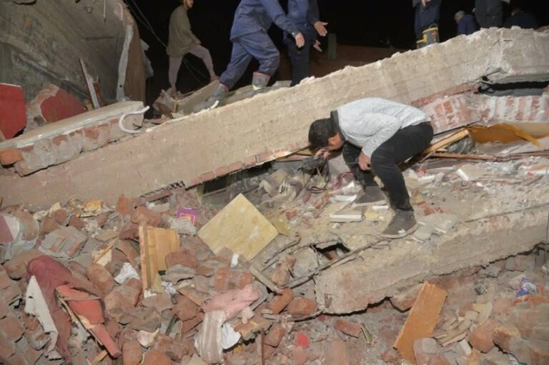 %d8%b3%d9%82%d8%b7 %d9%81%d8%ac%d8%a3%d8%a9 %d8%b9%d9%84%d9%89 %d9%82%d8%a7%d8%b7%d9%86%d9%8a%d9%87 %d9%85%d8%a7%d8%b0%d8%a7 %d8%ad%d8%af%d8%ab %d9%81%d9%8a %d9%88%d8%a7%d9%82%d8%b9%d8%a9 %d8%a7