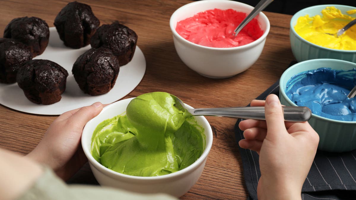 واشنطن تسعى لإزالة الأصباغ الصناعية من الأغذية بحلول 2026