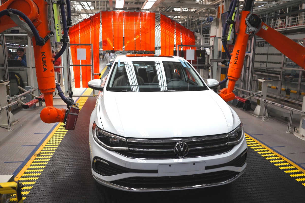 “فولكسفاغن” تعتزم تصدير سياراتها من الصين للشرق الأوسط