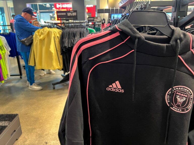 %d8%a3%d8%af%d9%8a%d8%af%d8%a7%d8%b3 %d8%aa%d8%b9%d8%aa%d8%b2%d9%85 %d8%b2%d9%8a%d8%a7%d8%af%d8%a9 %d8%a3%d8%b3%d8%b9%d8%a7%d8%b1%d9%87%d8%a7 %d9%81%d9%8a %d8%a3%d9%85%d9%8a%d8%b1%d9%83%d8%a7 %d8%a8