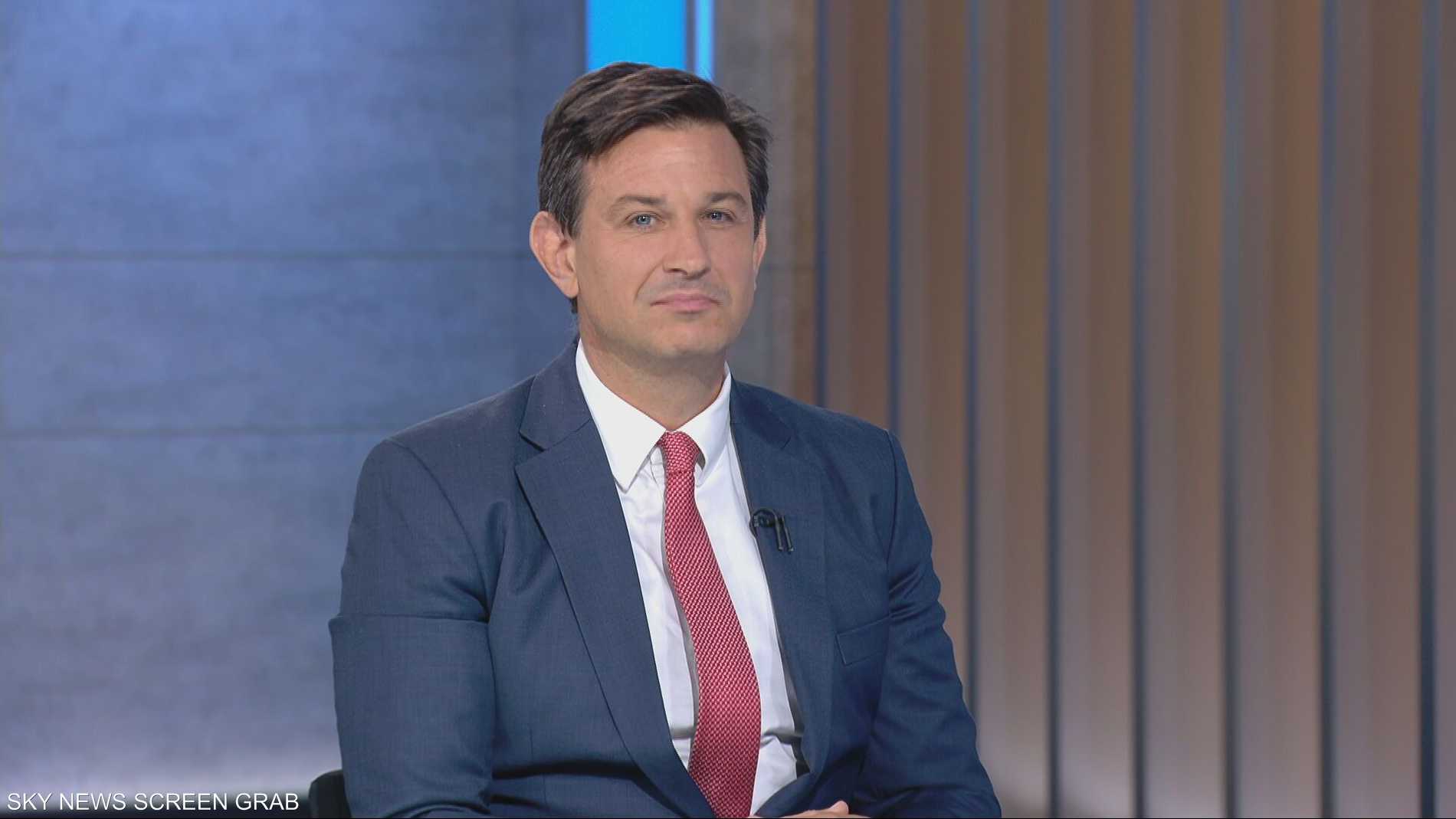 بلاك روك: الرسوم الجمركية ستعيد تشكيل سلاسل التوريد العالمية