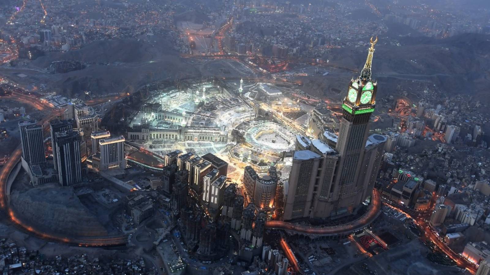 منع الحجز والتسكين في مكة لحاملي التأشيرات باستثناء “الحج” بدءا من 1