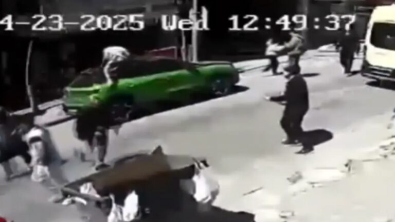 %d9%81%d9%8a%d8%af%d9%8a%d9%88 %d8%b1%d8%ac%d9%84 %d9%8a%d9%82%d9%81%d8%b2 %d9%85%d9%86 %d8%b4%d8%b1%d9%81%d8%a9 %d9%85%d9%86%d8%b2%d9%84%d9%87 %d9%84%d8%ad%d8%b8%d8%a9 %d8%b2%d9%84%d8%b2%d8%a7