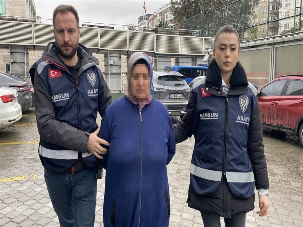 %d8%a3%d9%85 %d8%aa%d9%82%d8%aa%d9%84 %d8%a7%d8%a8%d9%86%d8%aa%d9%87%d8%a7 %d9%88%d8%aa%d8%af%d8%b9%d9%8a %d8%a7%d9%86%d8%aa%d8%ad%d8%a7%d8%b1%d9%87%d8%a7 %d9%81%d9%8a %d8%aa%d8%b1%d9%83%d9%8a%d8%a7