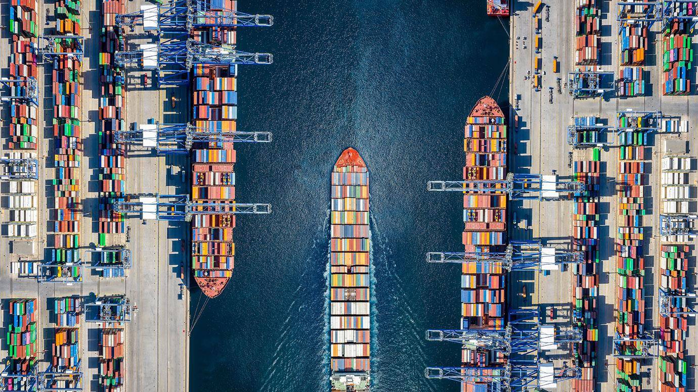 90 صفقة تجارية بين طموح ترمب العالي والتحديات المعقدة