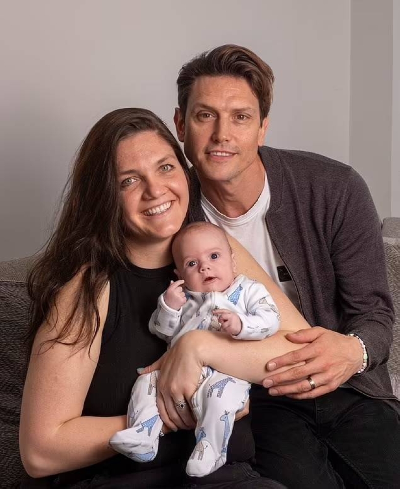 «معجزة طبية».. طفل يولد مرتين!