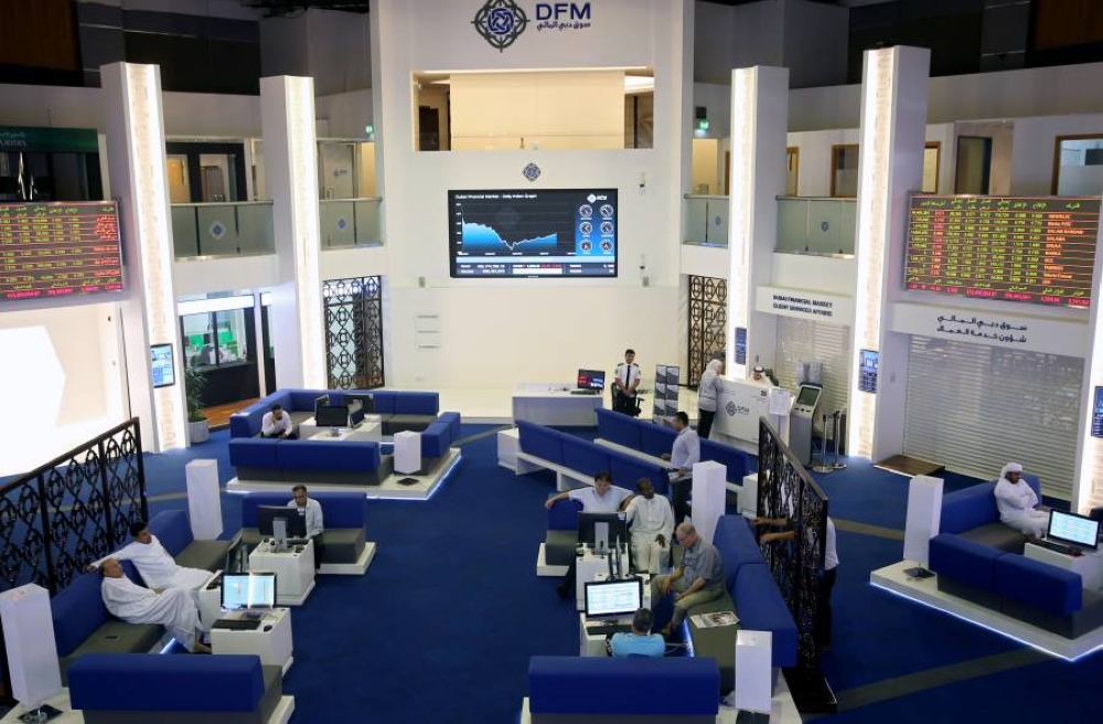 تراجع أسهم الإمارات في آخر جلسات الأسبوع.. وسوق دبي ينخفض 1.5%