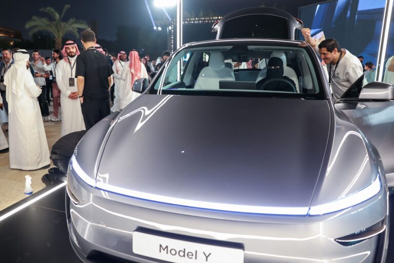 %d8%aa%d8%b3%d9%84%d8%a7 %d8%aa%d8%b7%d9%84%d9%82 %d8%b9%d9%85%d9%84%d9%8a%d8%a7%d8%aa%d9%87%d8%a7 %d9%81%d9%8a %d8%a7%d9%84%d8%b3%d8%b9%d9%88%d8%af%d9%8a%d8%a9 %d8%a8%d9%80 3 %d8%b5%d8%a7%d9%84%d8%a7