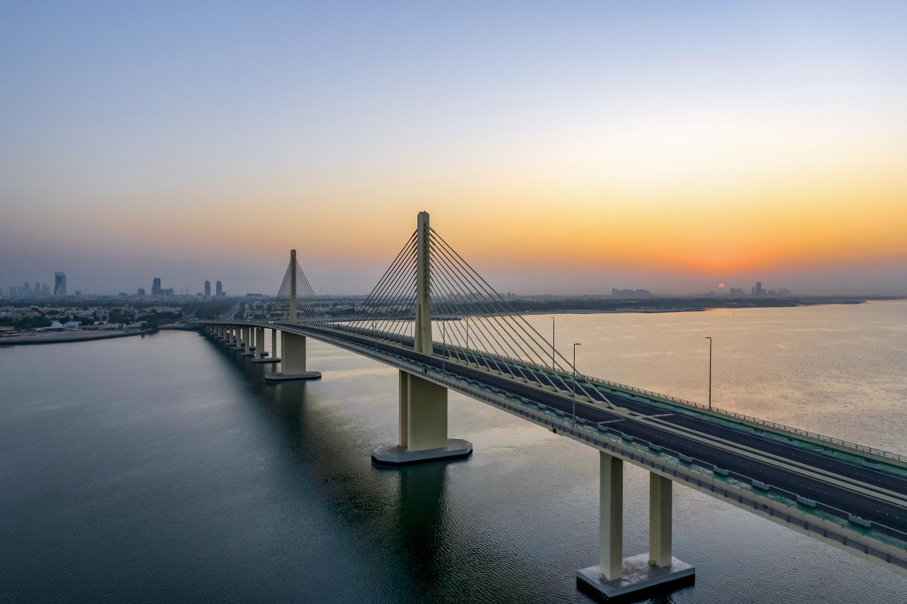 تحالف ثلاثي إماراتي يطلق شركة جديدة لتطوير مشروعات البنية التحتية