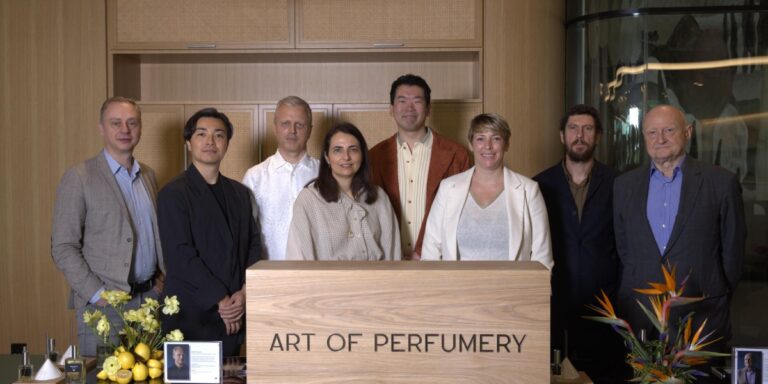 %d8%a2%d9%8a %d8%a5%d9%81 %d8%a5%d9%81 %d8%aa%d8%b9%d8%b2%d9%91%d8%b2 %d8%ad%d8%b6%d9%88%d8%b1%d9%87%d8%a7 %d9%81%d9%8a %d8%a7%d9%84%d8%b4%d8%b1%d9%82 %d8%a7%d9%84%d8%a3%d9%88%d8%b3%d8%b7 %d8%a8