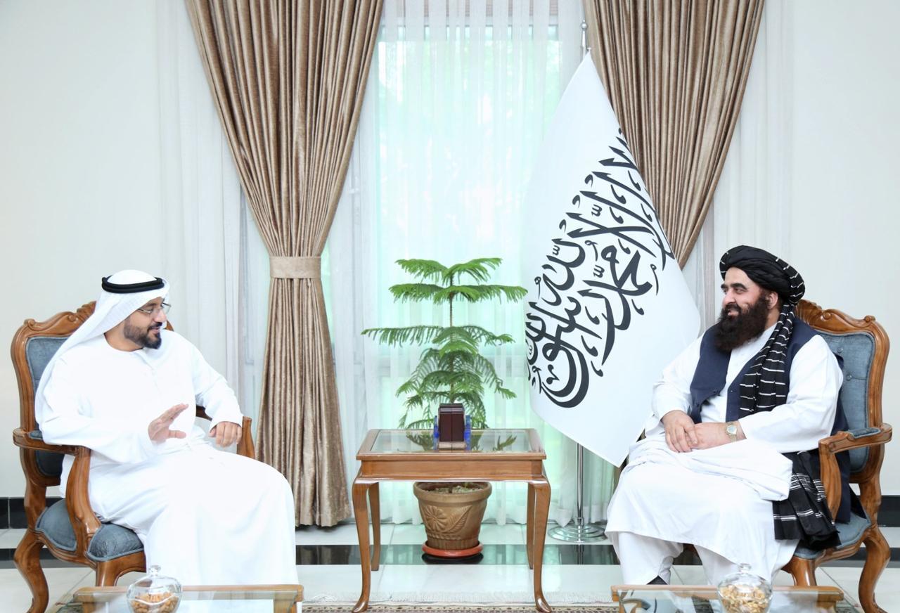المبعوث الخاص للدولة لدى أفغانستان: التزام الإمارات بالدعم الإنساني للشعب الأفغاني راسخ ومستمر